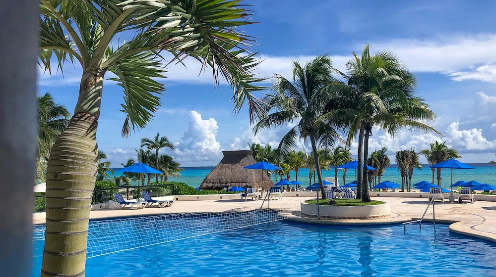 hotel reef playacar